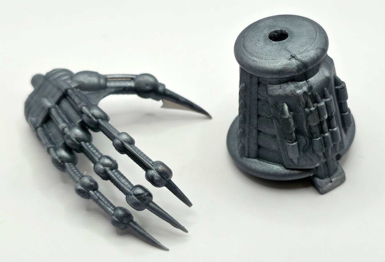 Horrid Overlord Over-sized Cybernetic Clawed Right Hand & Gauntlet || PRE-ORDER