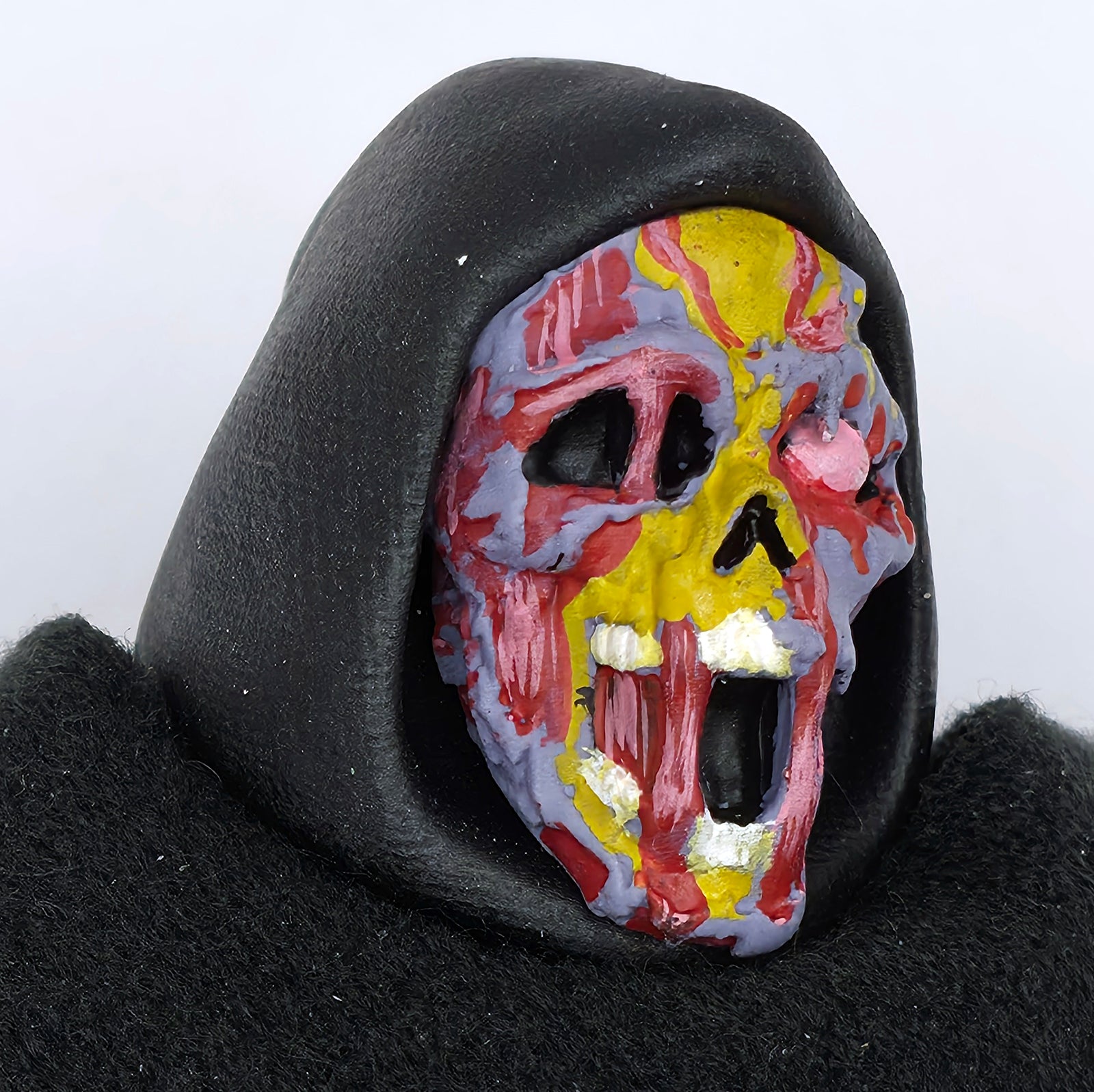 Evil Prince Revolutions Transforming Hooded Painted Head – Muted Purple Skin w/Black Hood || PRE-ORDER