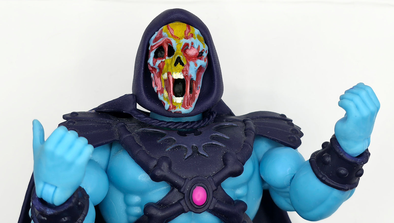 Evil Prince Revolutions Transforming Hooded Painted Head – Retro Blue Skin w/Purple Hood || PRE-ORDER