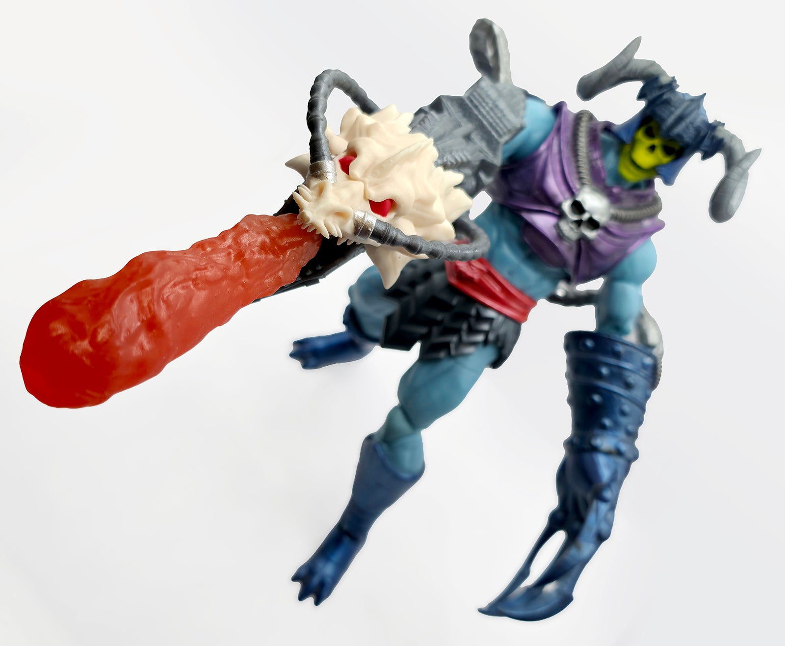 Claws of Tyranny Skeleton Lord’s Dragon Flame Blaster & Crown Accessory Set – Bone White & Silver || PRE-ORDER